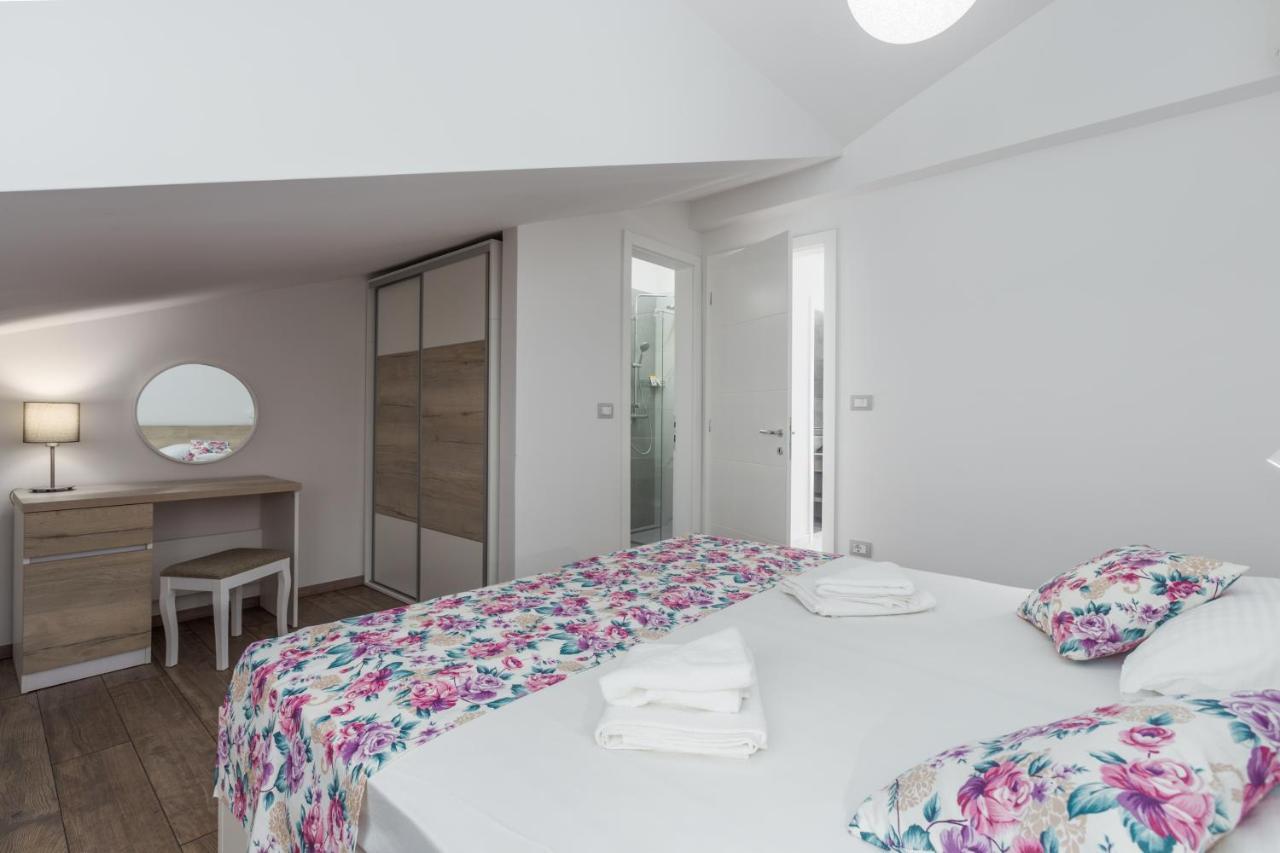 Villa Ancora Rovinj Exterior foto